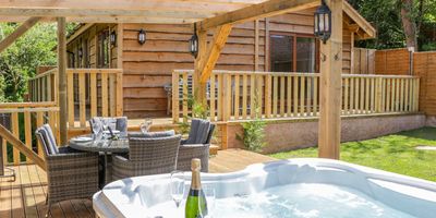 Shells Holiday Cottages for rent in Somerset with hot tubs